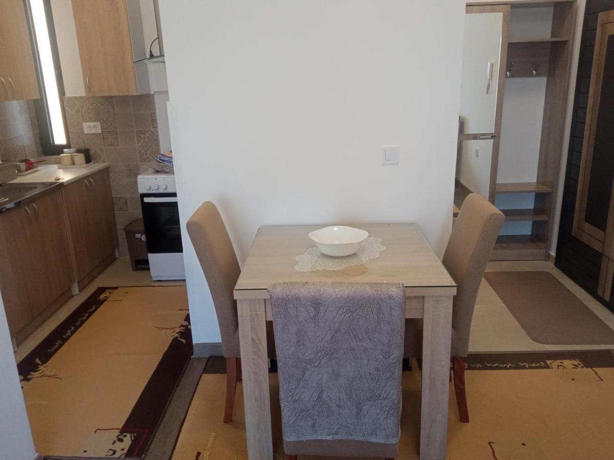 Apartman Ami Ulcinj Exteriör bild