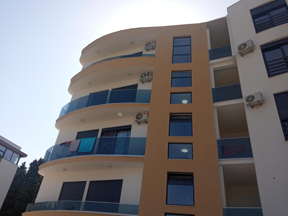 Apartman Ami Ulcinj Exteriör bild
